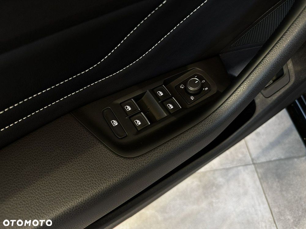 Volkswagen Arteon - 17