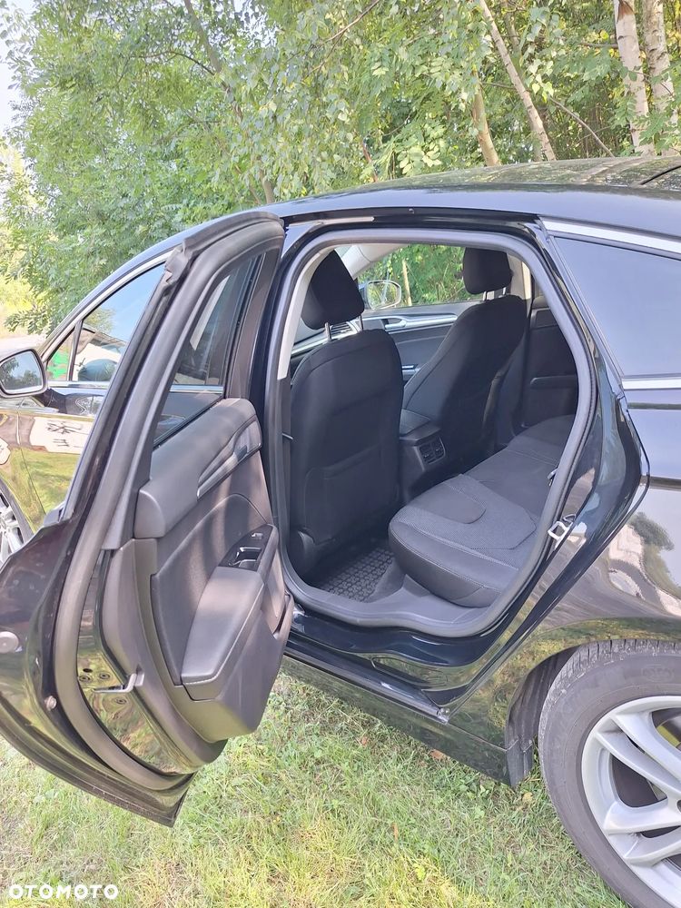 Ford Mondeo 2.0 EcoBoost Titanium - 15