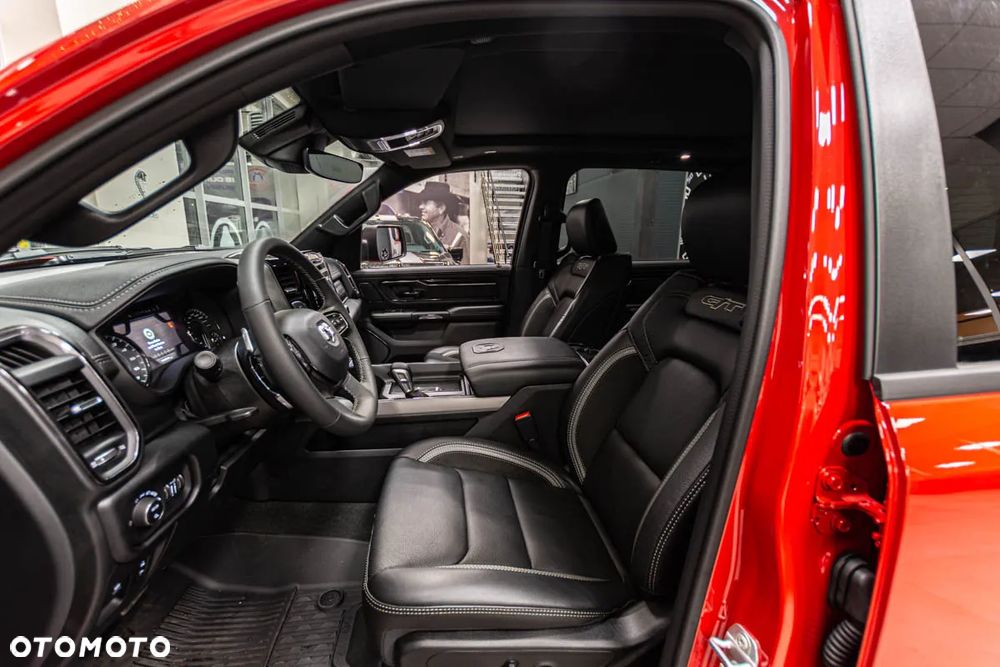 RAM 1500 5.7 Crew Cab Laramie - 18
