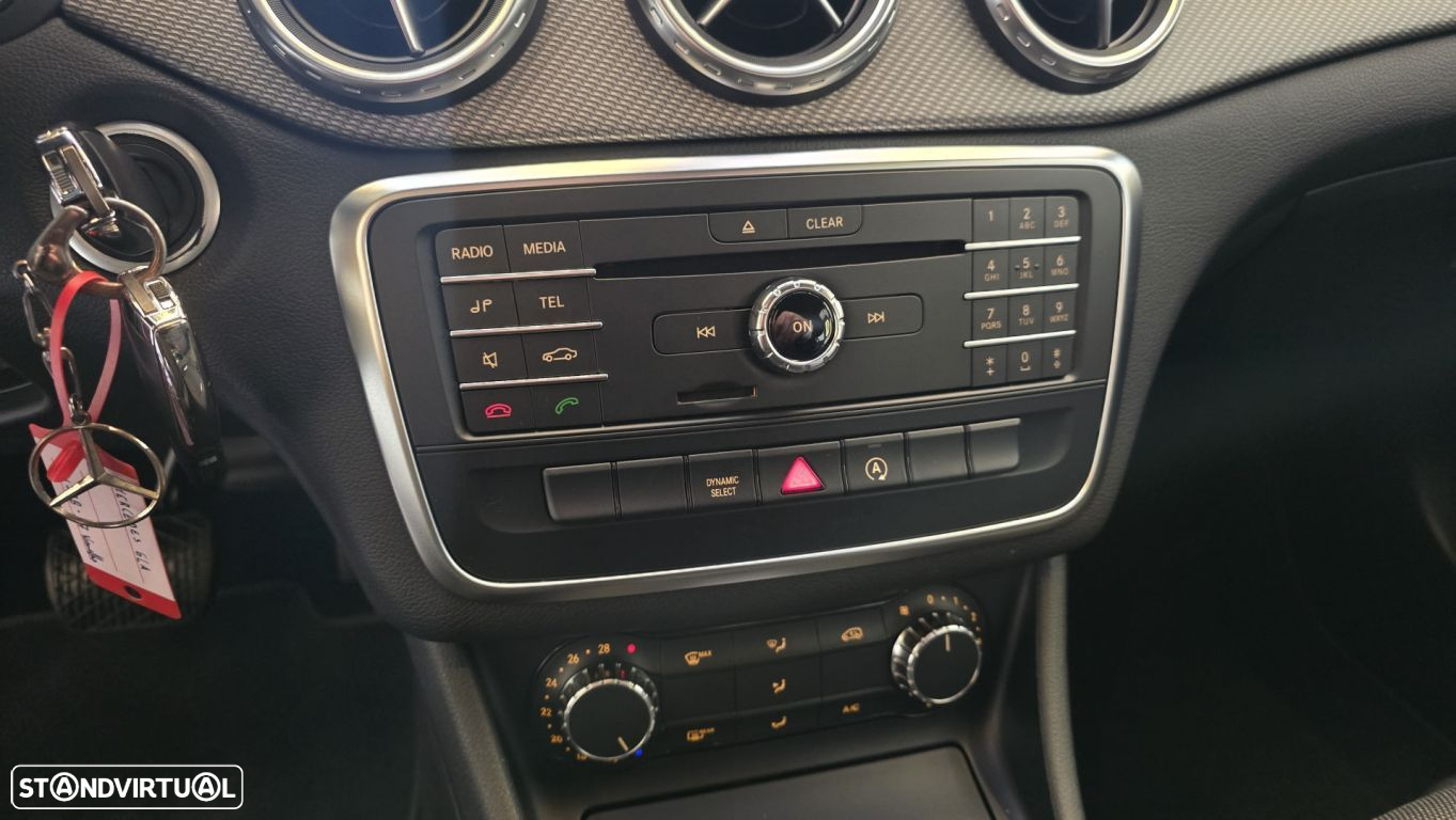 Mercedes-Benz GLA 200 CDi Urban Aut. - 34