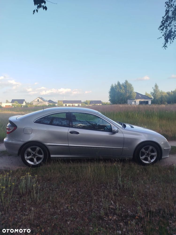 Mercedes-Benz Klasa C 200 CDI Sportcoupe - 7