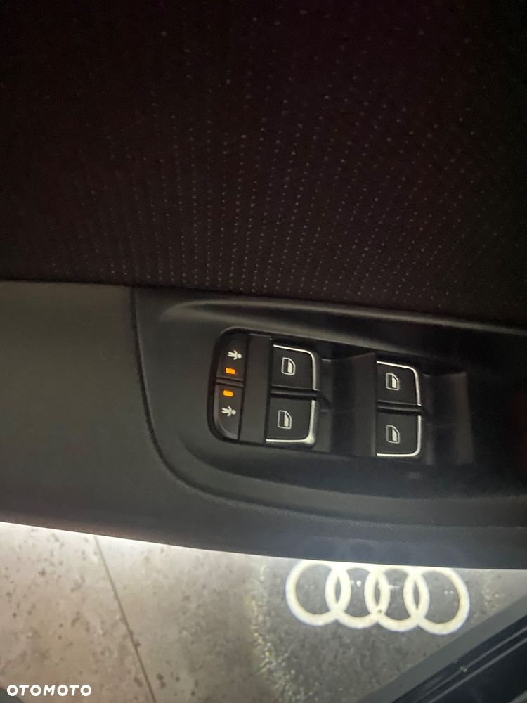 Audi A6 Avant 2.0 TDI DPF multitronic - 22