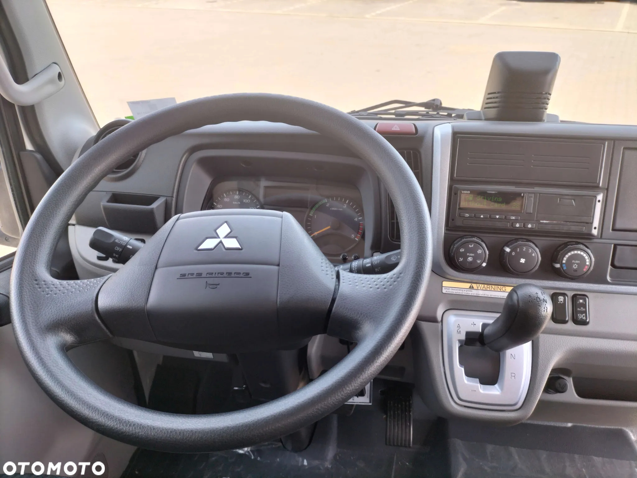 FUSO Canter 9C18 AMT - 12
