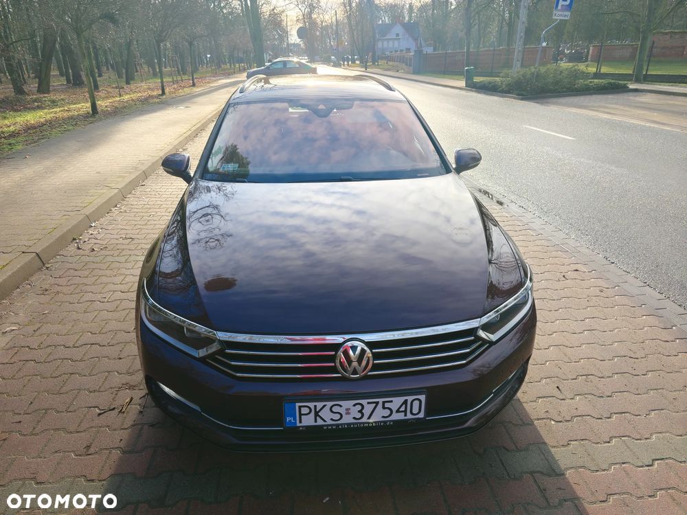 Volkswagen Passat 2.0 TDI SCR (BlueMotion Technology) DSG Highline - 1