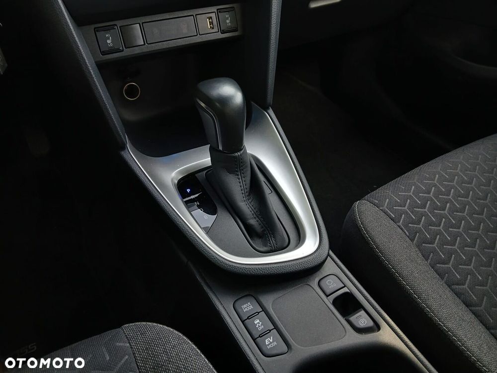 Toyota Yaris Cross Hybrid 1.5 Style - 22