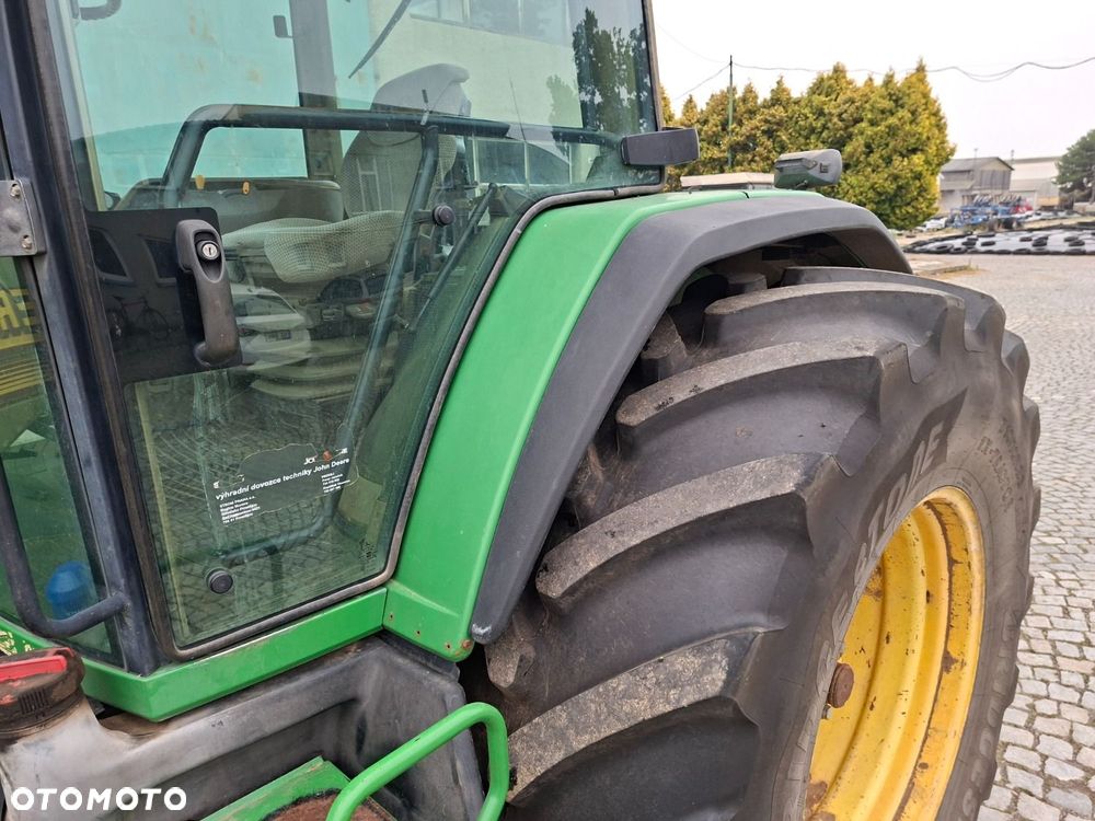 John Deere 8210 4X4 - 18