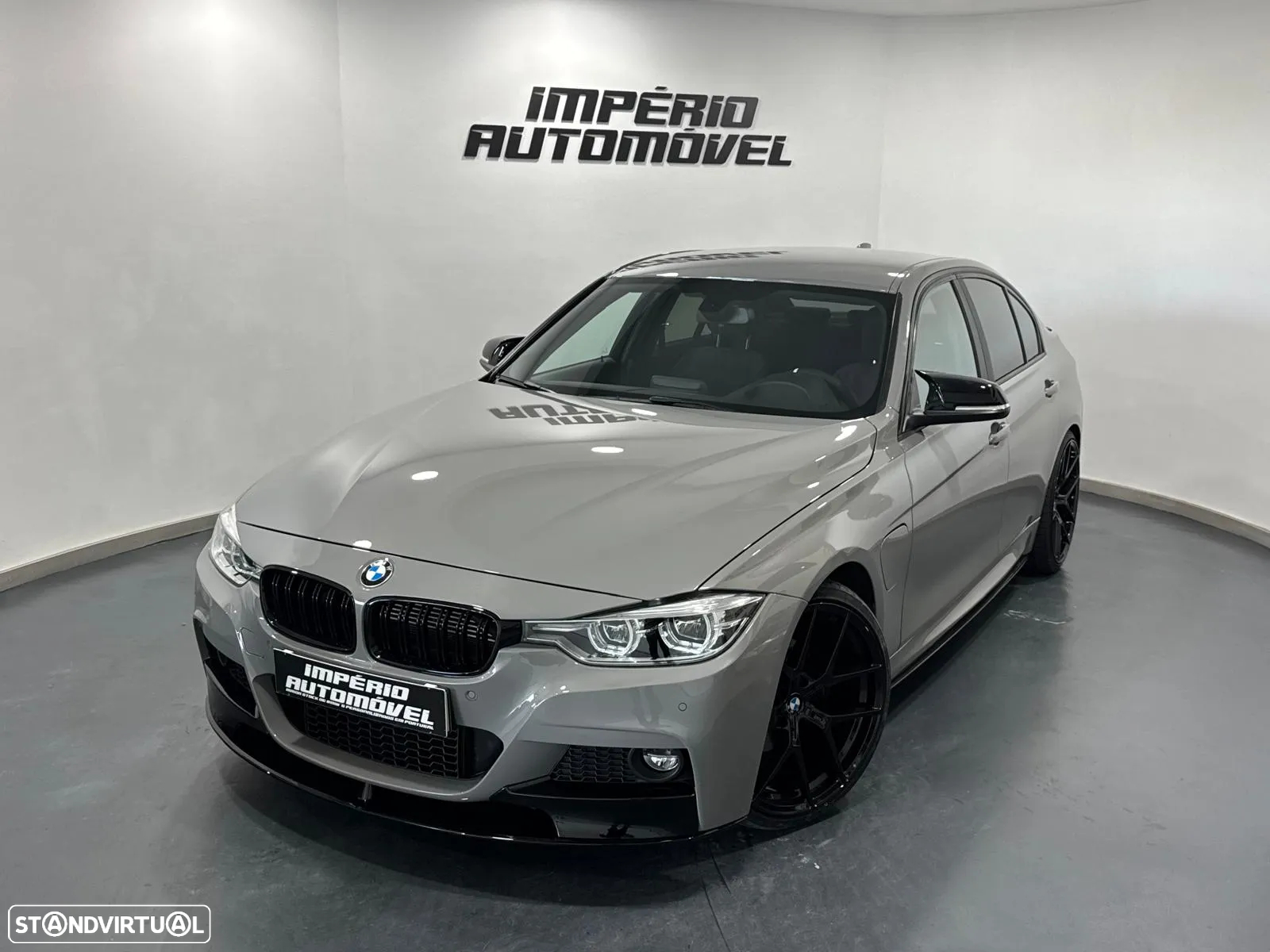 BMW 330 e iPerformance Pack M - 2