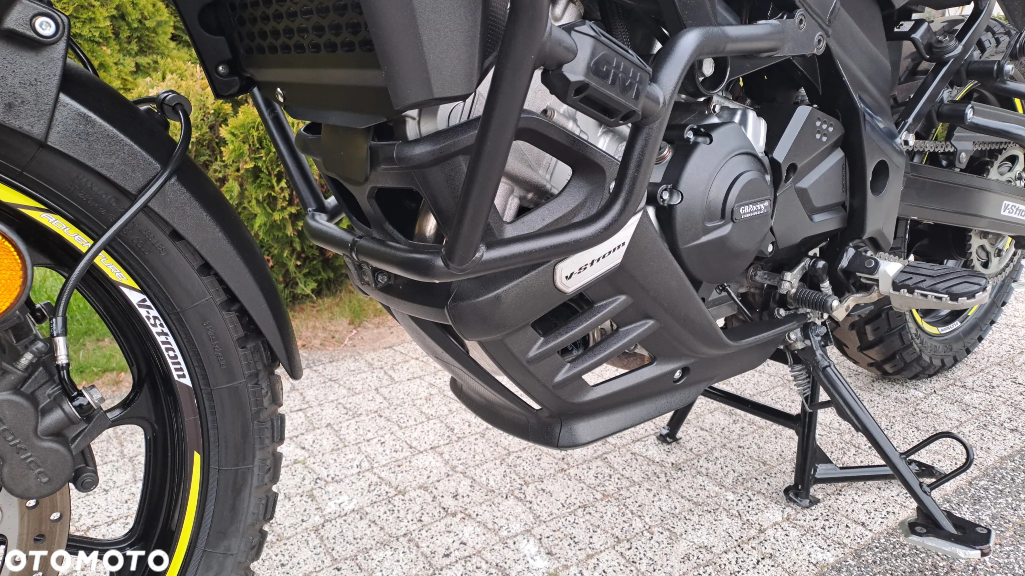 Suzuki DL - 29