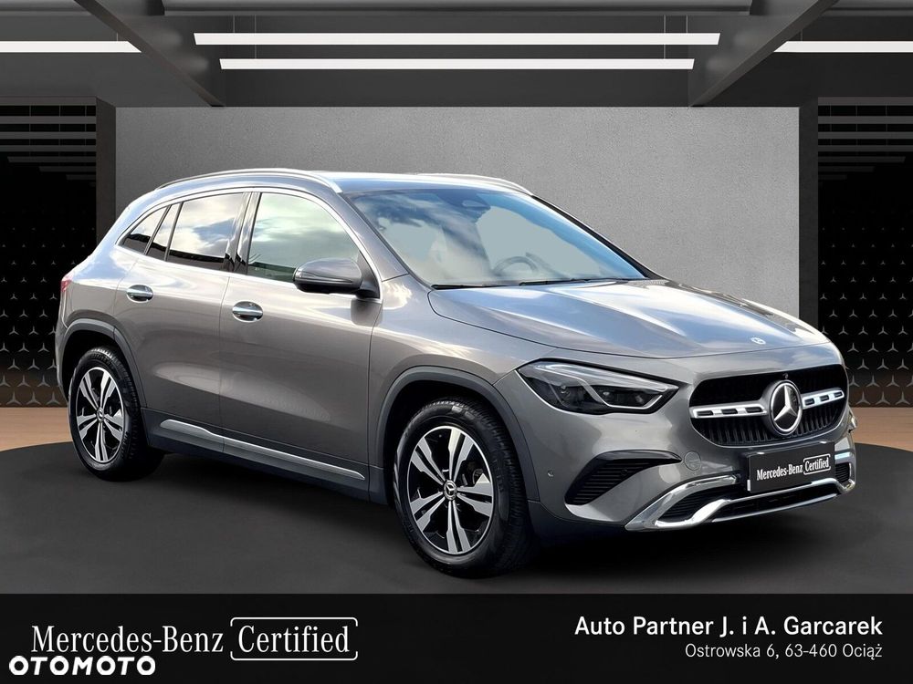 Mercedes-Benz GLA 200 d Progressive - 2