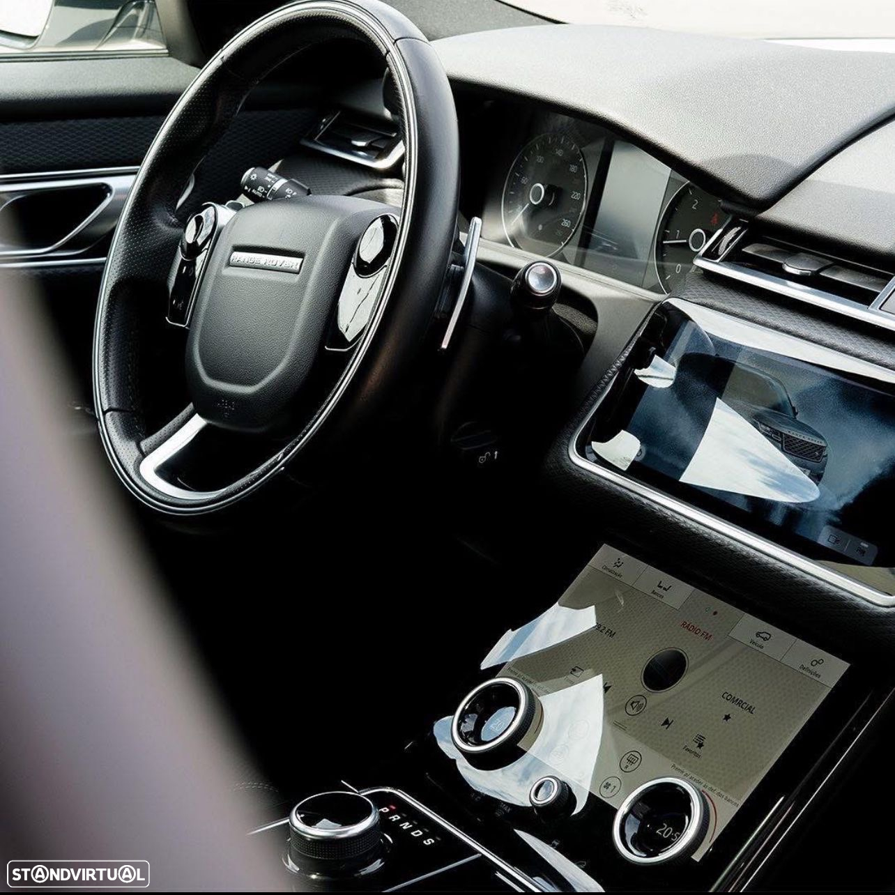 Land Rover Range Rover Velar 2.0 D R-Dynamic HSE - 4