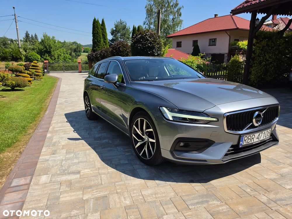 Volvo V60 D4 Momentum - 9