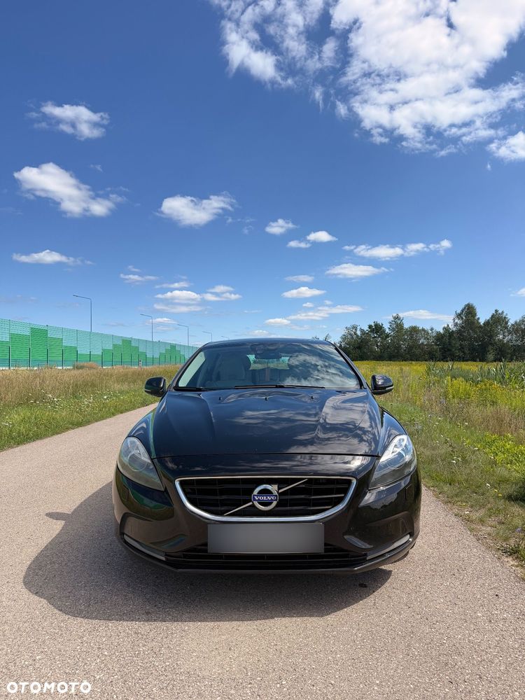 Volvo V40 D3 Momentum - 5