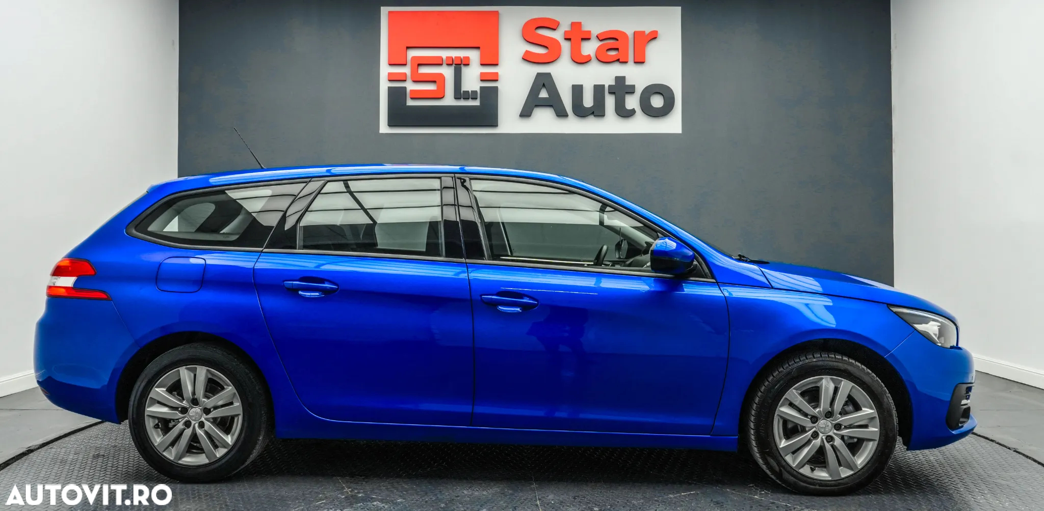 Peugeot 308 SW 1.5L BlueHDI EAT8 Allure Pack - 11