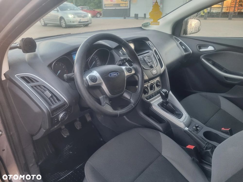 Ford Focus 1.0 EcoBoost Titanium - 9