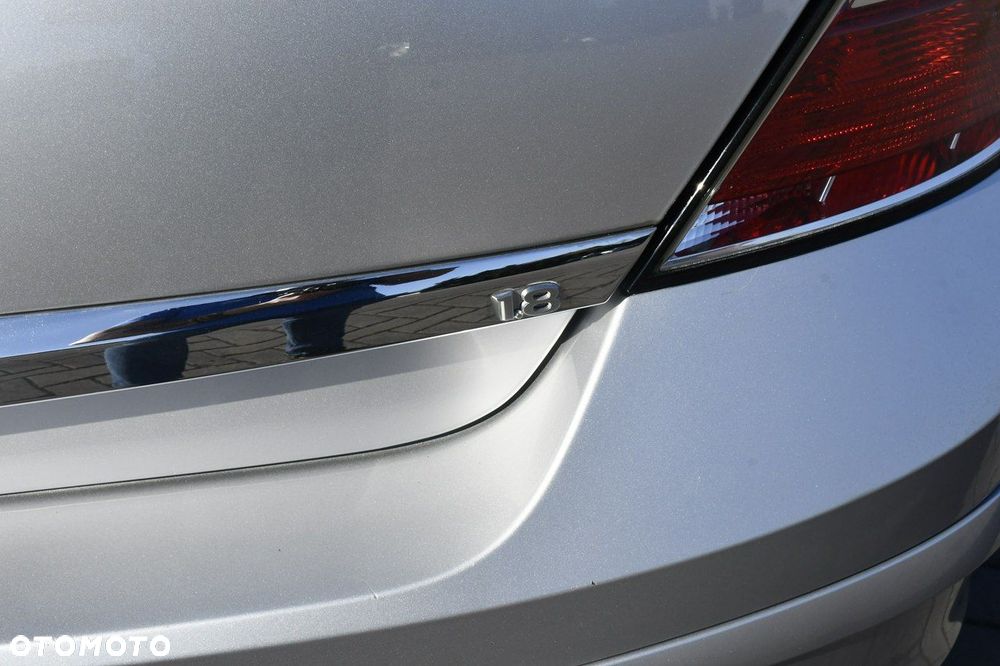 Opel Astra - 11