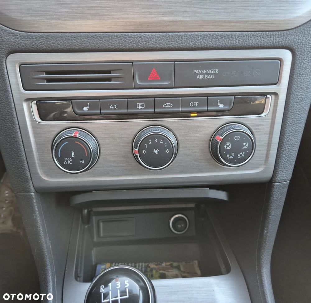 Volkswagen Golf Sportsvan 1.6 TDI BlueMotion Technology Comfortline - 18