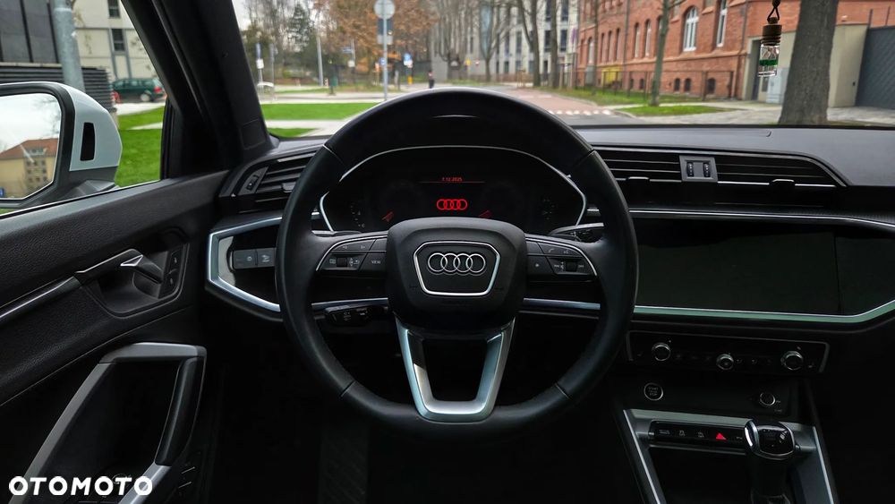 Audi Q3 45 TFSI Quattro S Line S tronic - 33
