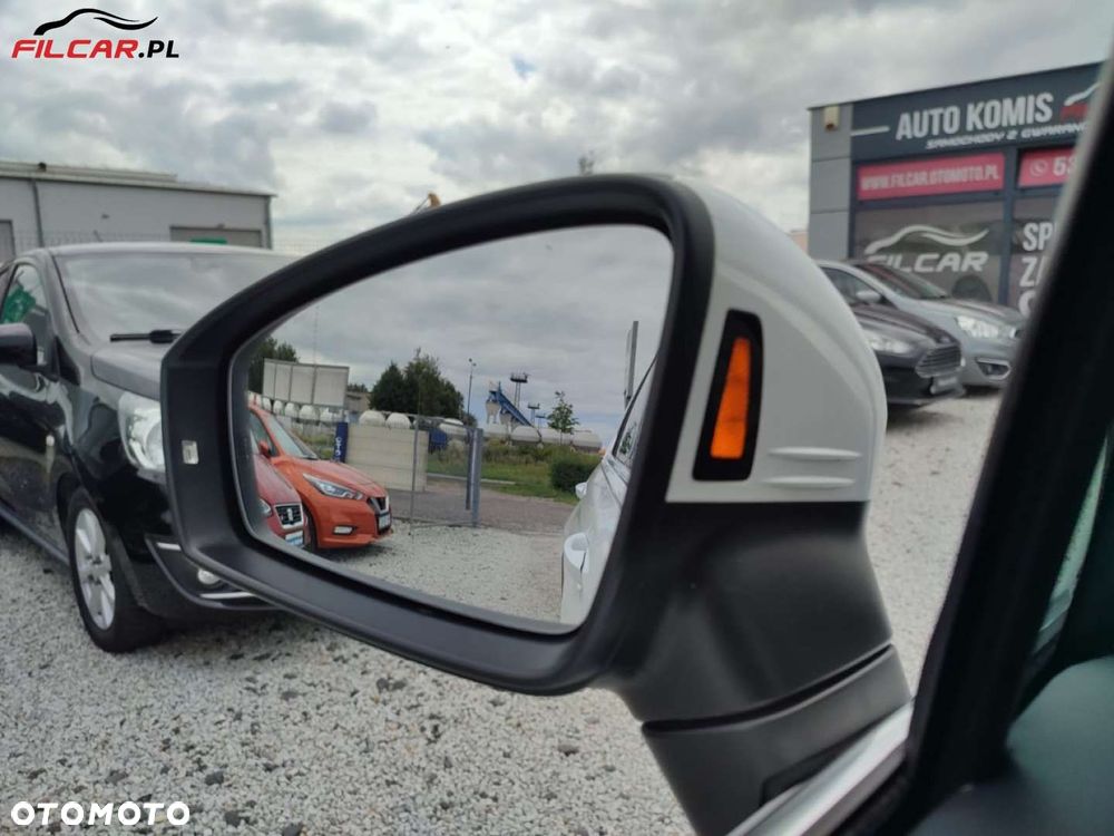 Volkswagen Tiguan - 30