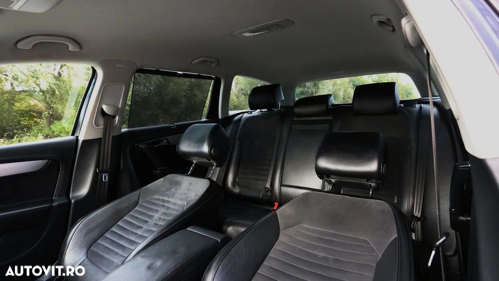 Volkswagen Passat Variant 2.0 TDI BlueMotion Technology DSG Highline - 26