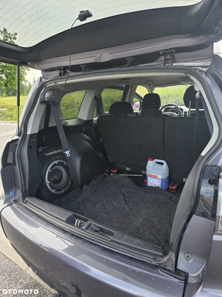 Mitsubishi Outlander 2.0 DID Intense + - 11