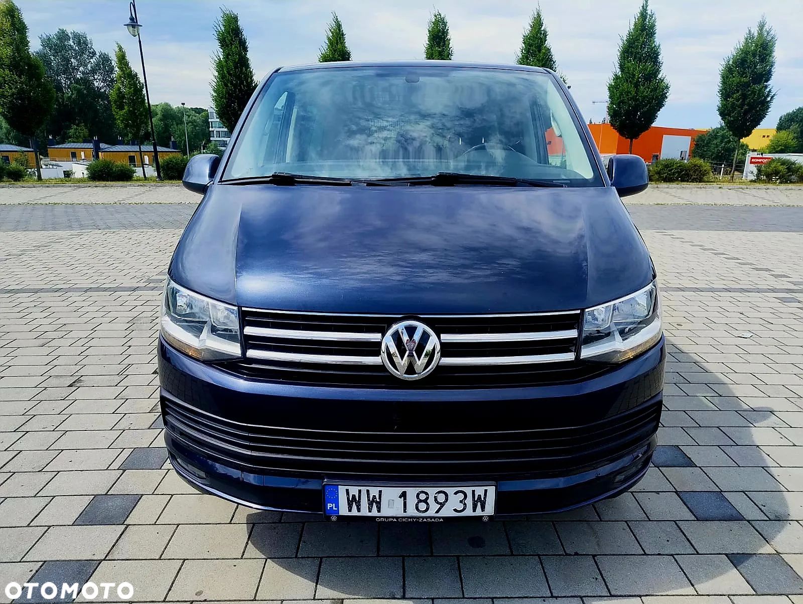 Volkswagen Caravelle 2.0 TDI L2 Comfortline - 1