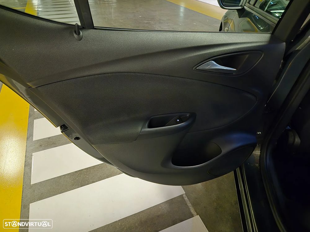 Opel Astra 1.0 Dynamic Sport S/S - 35