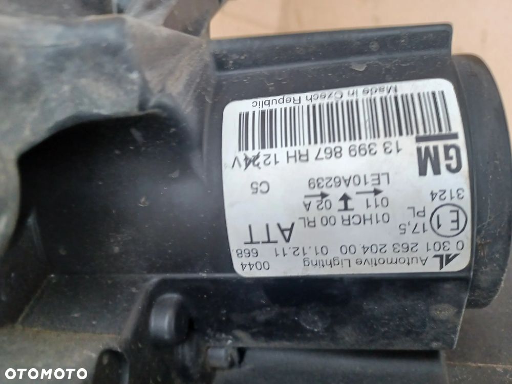 LAMPA PRZEDNIA PRAWA ZAFIRA C EUROPA - 4