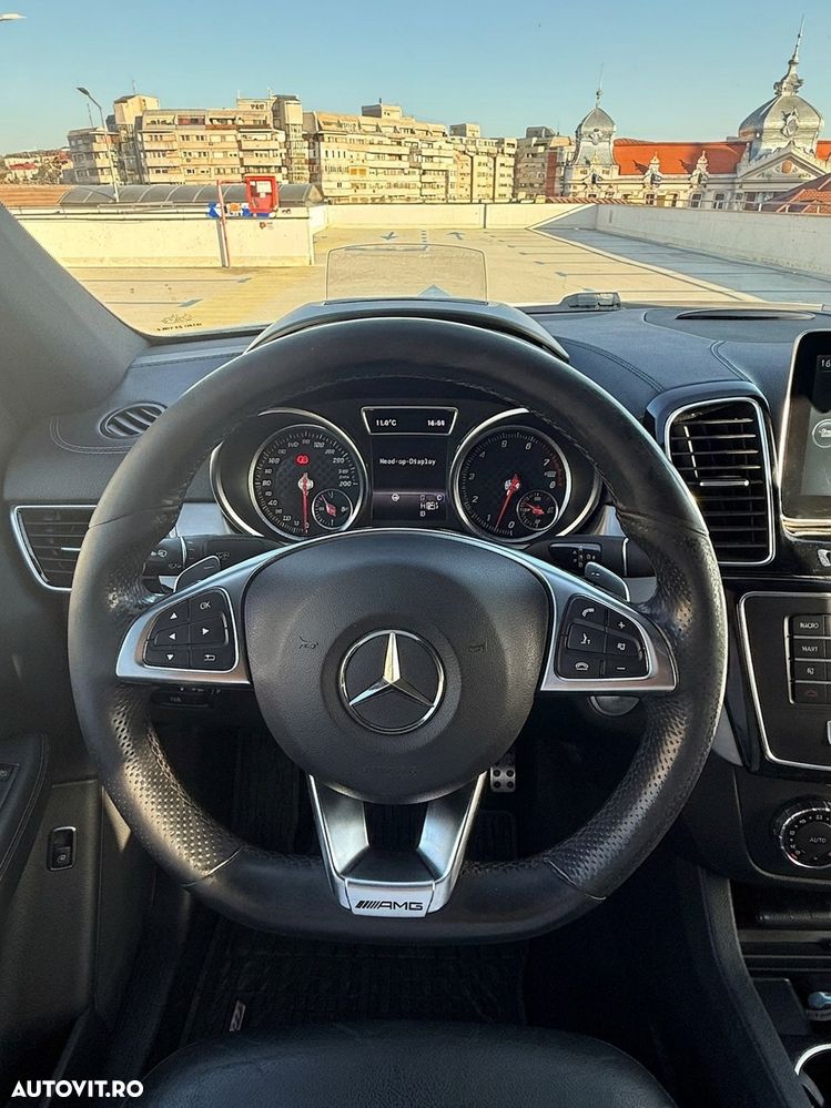 Mercedes-Benz GLE Coupe 400 4Matic 9G-TRONIC AMG Line - 9