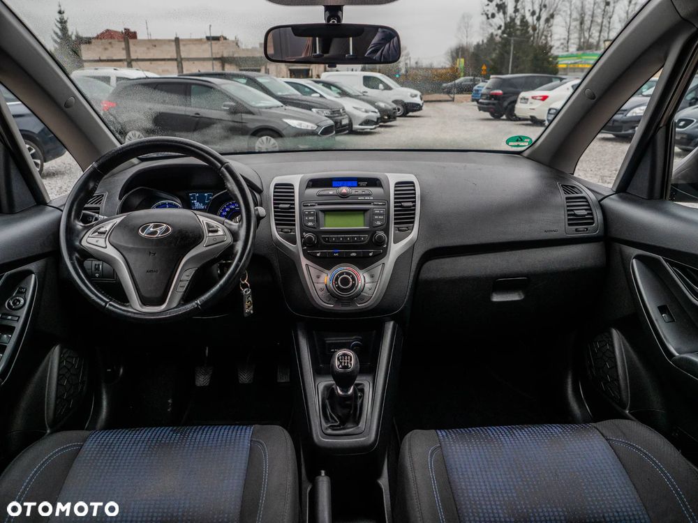 Hyundai ix20 - 25