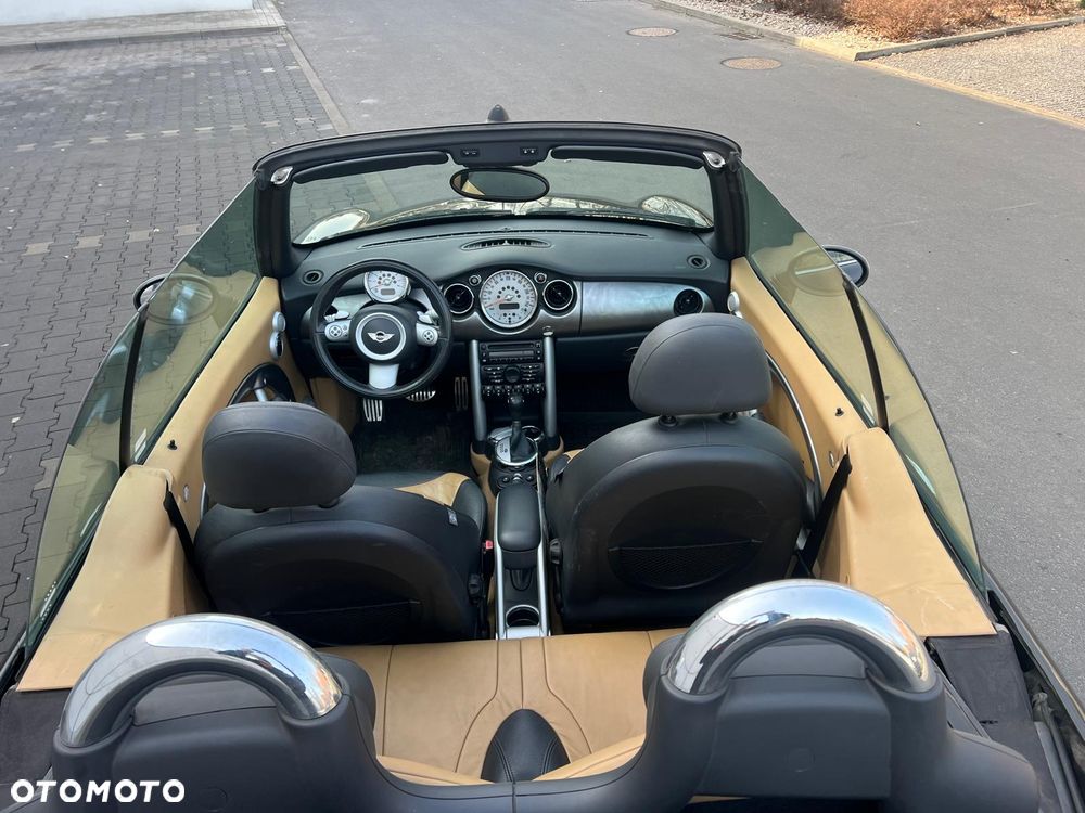 MINI Cooper S Sidewalk - 10