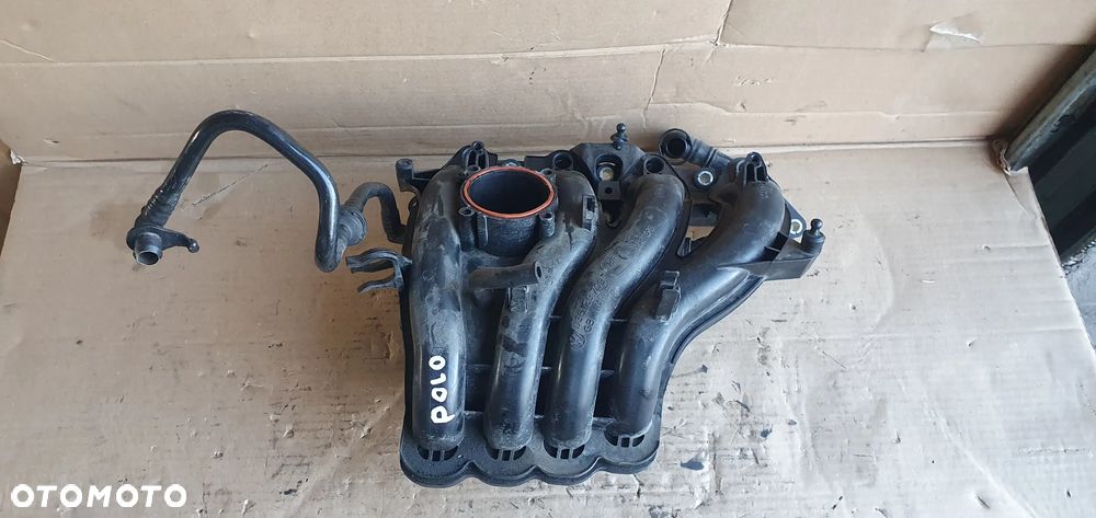 Kolektor ssący VW Polo V 6R 1.4 036129709HR 03C906051 - 1