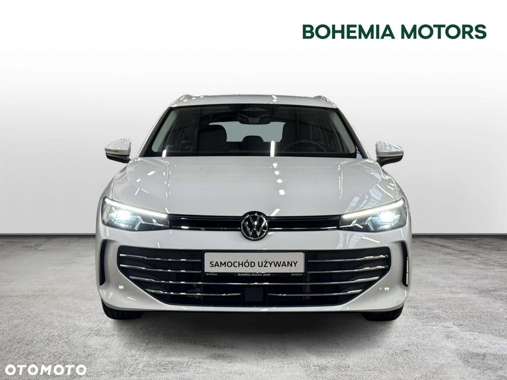 Volkswagen Passat - 9