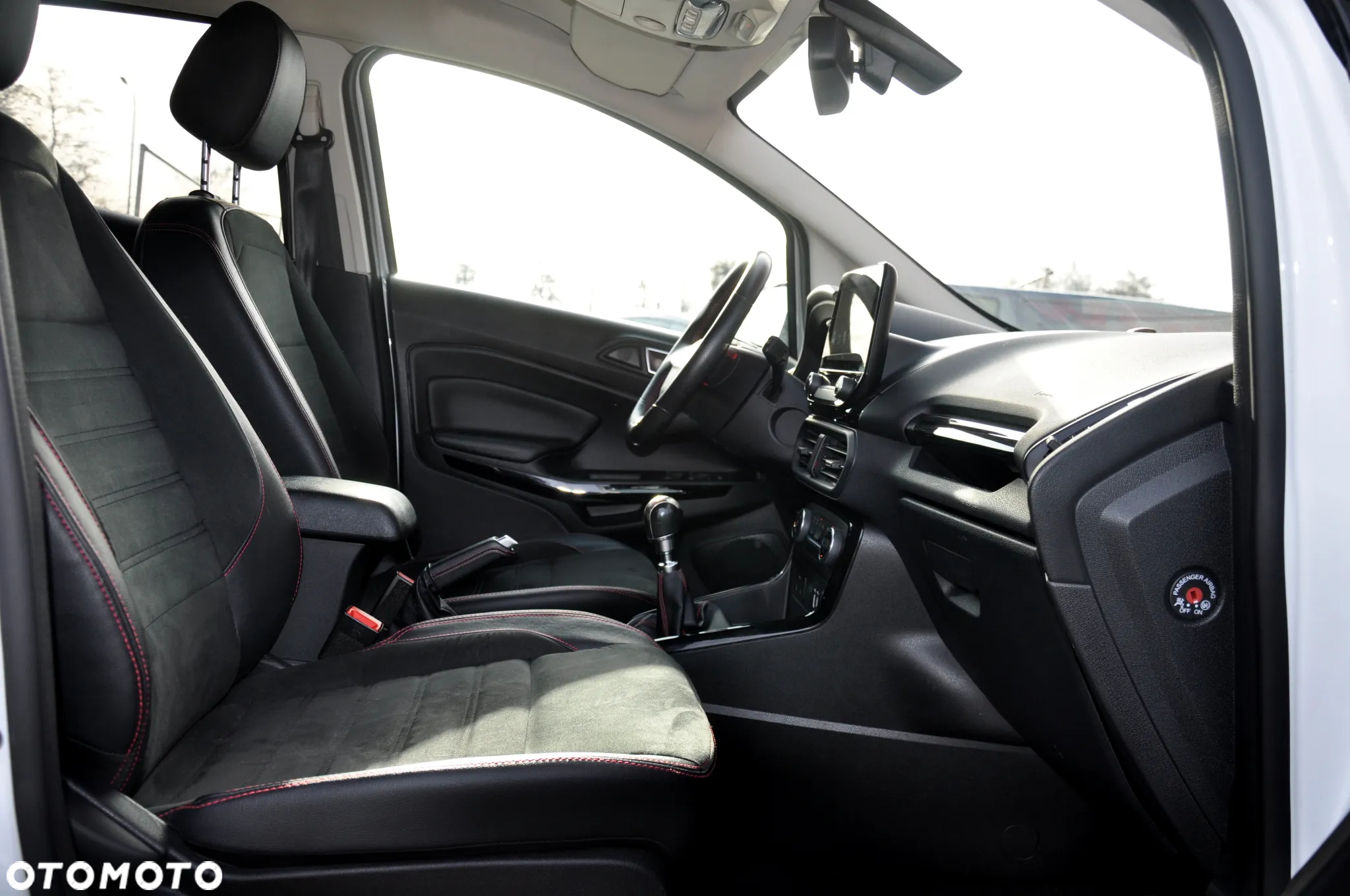 Ford EcoSport 1.0 EcoBoost ST-Line Black ASS - 36