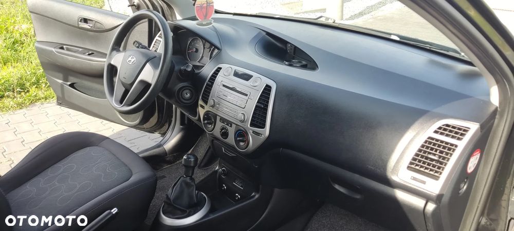 Hyundai i20 1.2 Edition Plus - 11