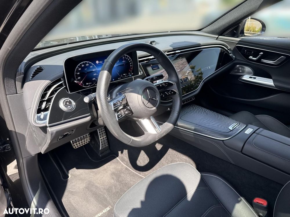 Mercedes-Benz E - 12