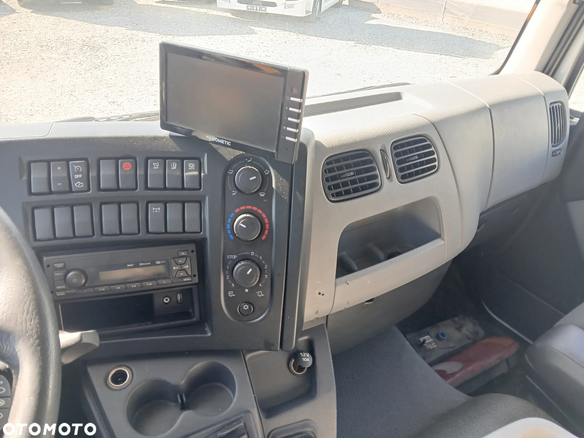 Renault Midlum 250, SAPROWADZONE - 8