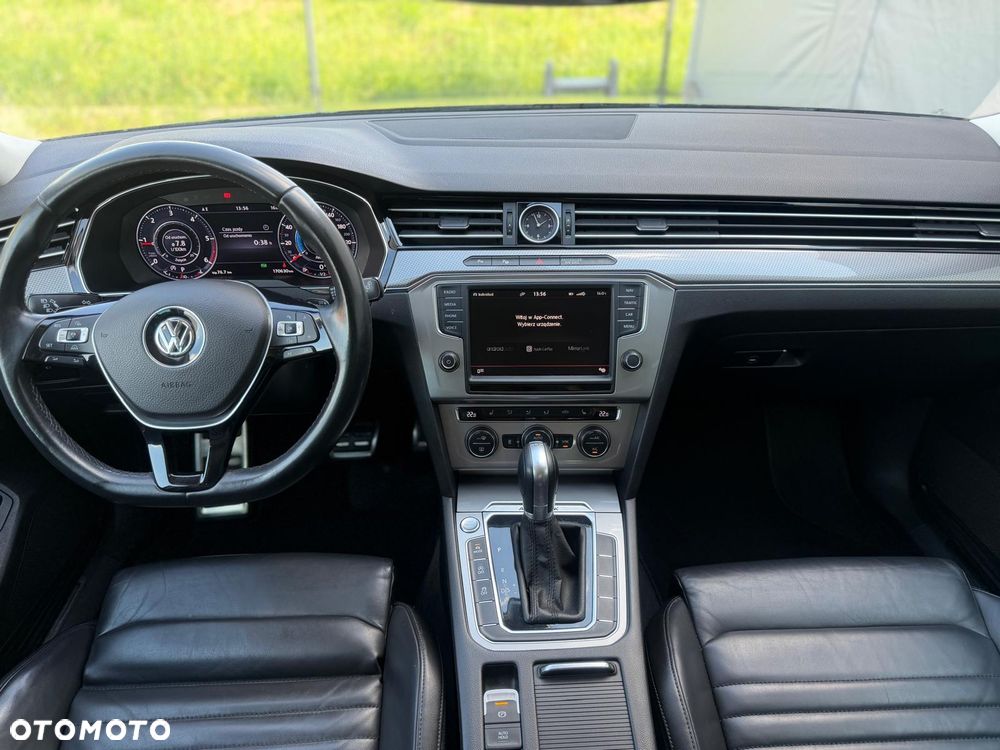 Volkswagen Passat Alltrack 2.0 TDI SCR 4Motion DSG - 19