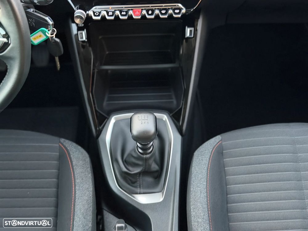 Peugeot 208 1.2 PureTech Active Pack - 8