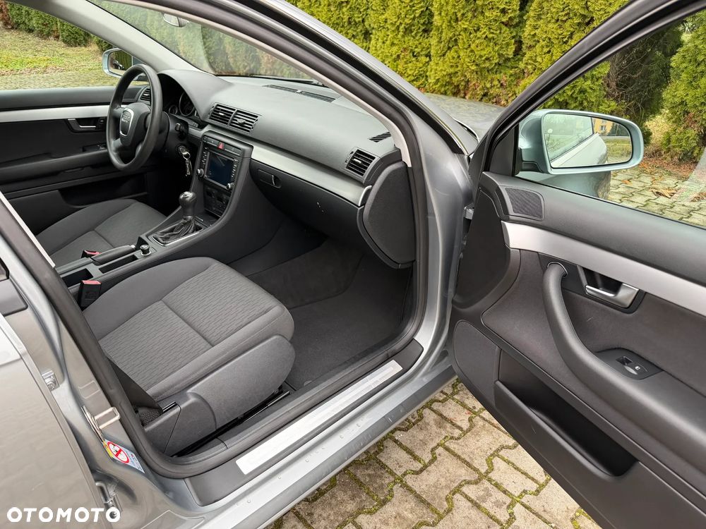 Audi A4 Avant 1.8 T - 22