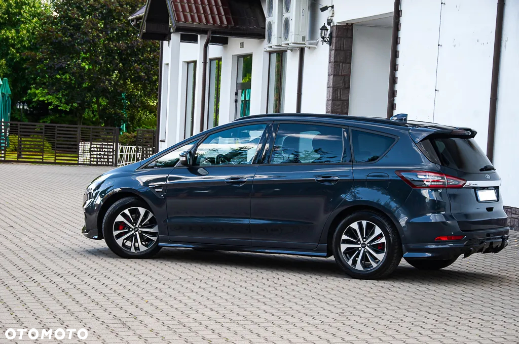 Ford S-Max - 18