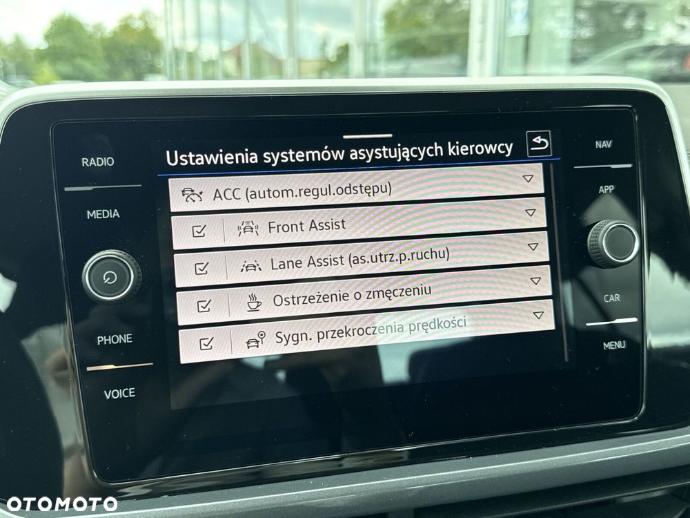 Volkswagen T-Roc - 27