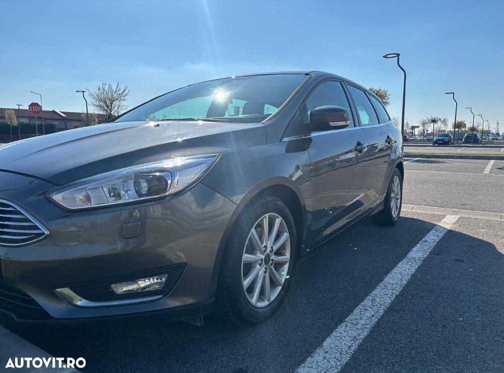 Ford Focus - 1