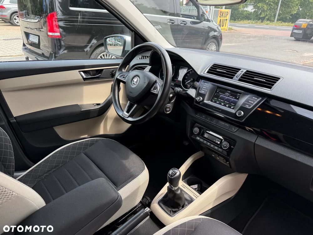 Skoda Fabia 1.2 TSI Drive - 30