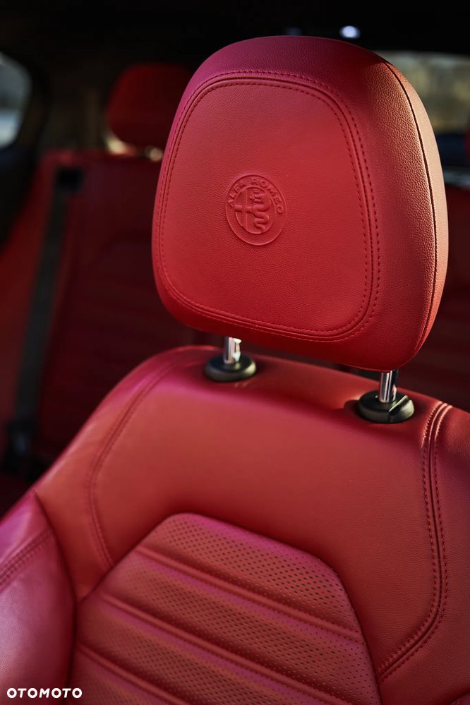 Alfa Romeo Stelvio 2.0 Turbo TI Q4 - 33