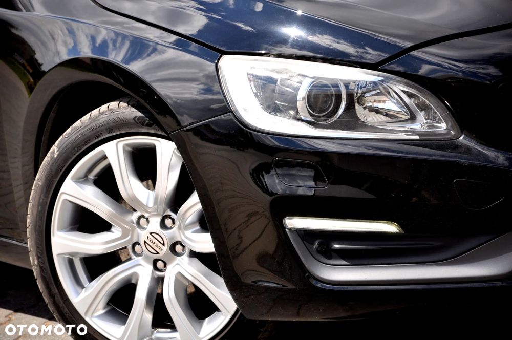 Volvo V60 D4 Drive-E Summum - 13