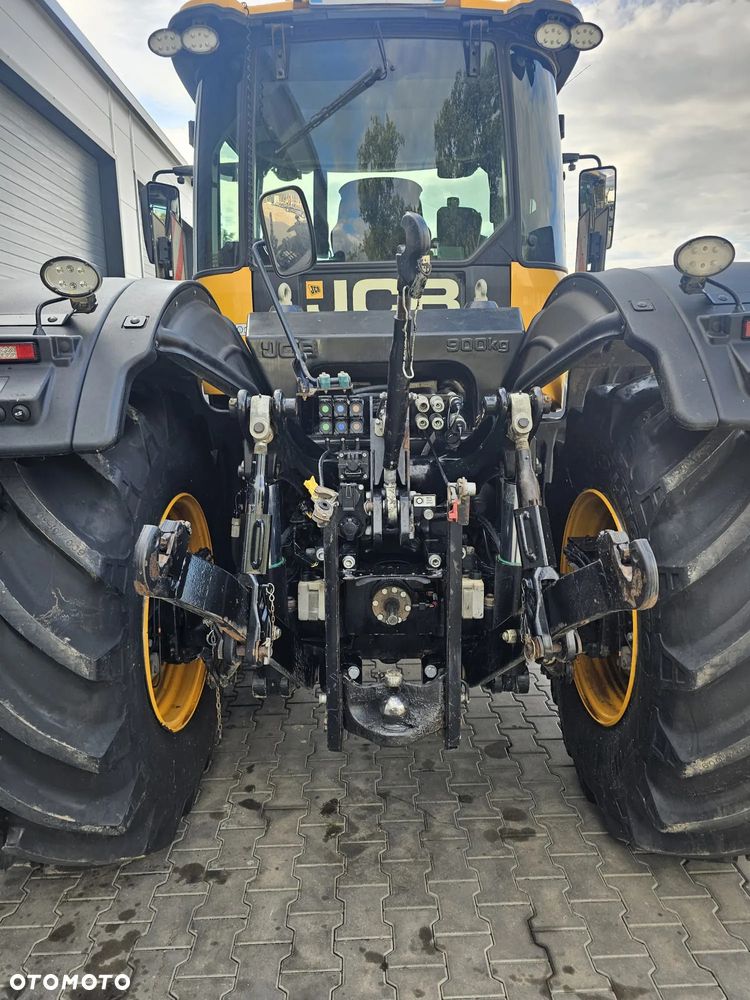 JCB FASTRAC 4220 - 5