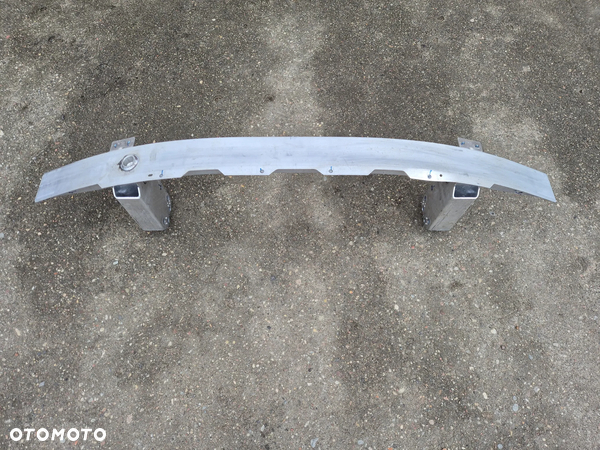 BMW 3 G20 G21 18- belka przednia wzmocnienie LCI lifting