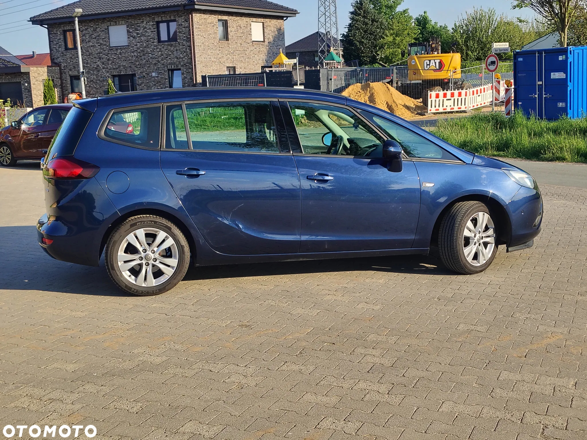 Opel Zafira - 2