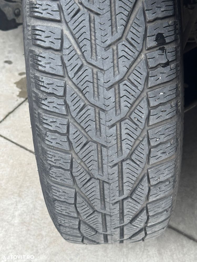 Nissan Juke 1.6 DIG-T ALL-MODE 4x4i CVT Tekna - 8