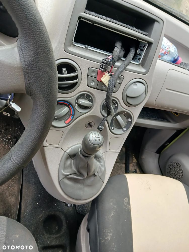 FIAT PANDA II 732A fotel fotele kanapa deska kokpit podsufitka boczek boczki klamka podłokietnik - 5